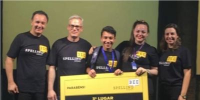 Jovem camaquense fica em terceiro lugar em campeonato de soletração em inglês