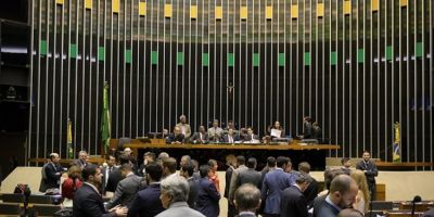 Congresso rejeita veto à ampliação de fundo eleitoral