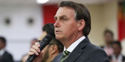 Bolsonaro é denunciado a tribunal Internacional por incitar genocídio indígena