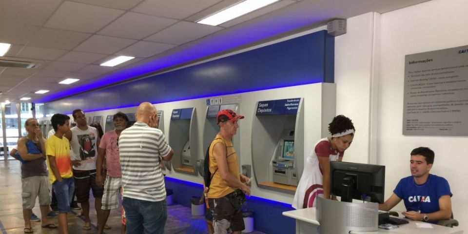 Nascidos em agosto sem conta na Caixa podem sacar FGTS