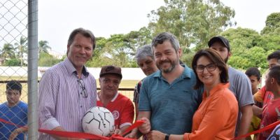 Quadra coberta é inaugurada em Cristal