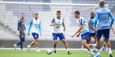 Grêmio quer montar grupo com 33 atletas para a próxima temporada