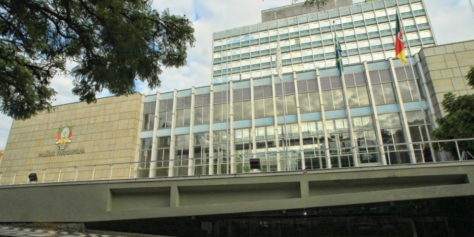 Assembleia realiza votação do pacote de Leite