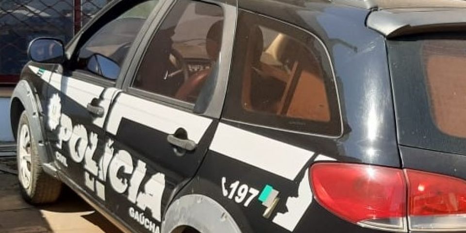 Pedestres são assaltados e têm celulares roubados em Camaquã