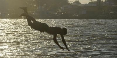 Onda de calor chega perto do ápice no RS neste domingo