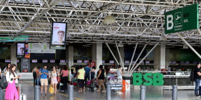 Volta para casa movimenta rodovias e aeroportos após o réveillon