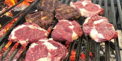 Preço da carne cai para o consumidor, diz Ministério da Agricultura