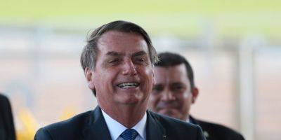 Bolsonaro defende cobrança de ICMS nas refinarias