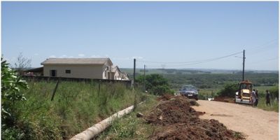 Cristal segue projeto de eliminação de esgotos a céu aberto