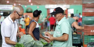 Estiagem afeta preço e qualidade de hortaliças, frutas e milho verde