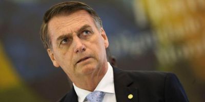 Bolsonaro sanciona Orçamento com fundo eleitoral de R$ 2 bilhões