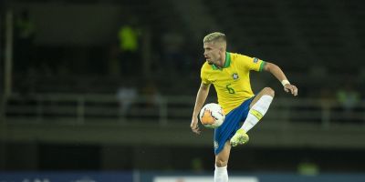 Caio Henrique celebra acordo com o Grêmio e destaca entrosamento com trio tricolor na seleção sub-23