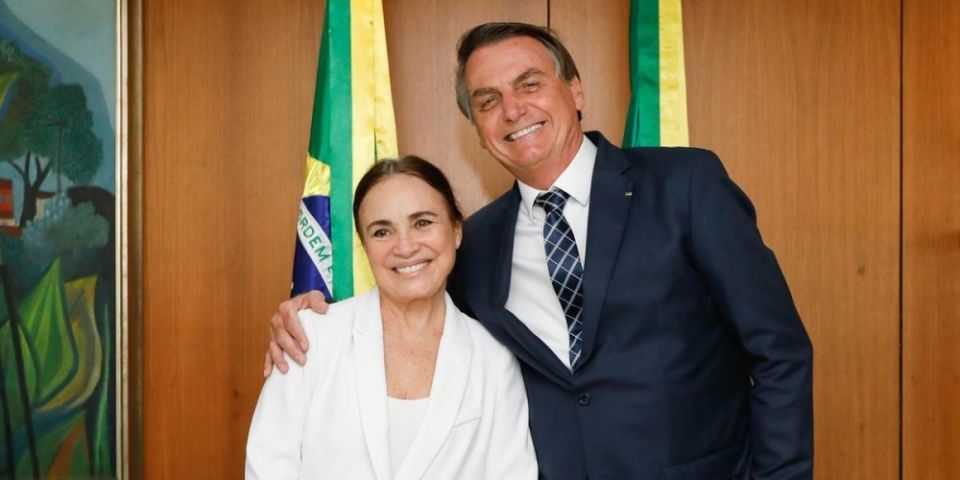Regina Duarte aceita comandar Secretaria da Cultura
