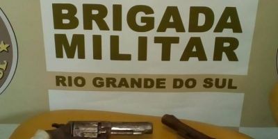 Quatro pessoas são presas e duas armas apreendidas em São Lourenço do Sul