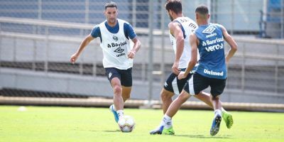 Thaciano deixa treino mancando e Thiago Neves deve ser titular no Grêmio