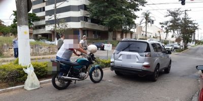 Acidente de trânsito deixa um ferido no centro de Camaquã