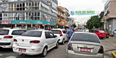 Taxistas camaquenses protestam e reivindicam fiscalização e segurança