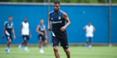 Grêmio pode manter equipe do Gre-Nal contra o Caxias