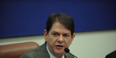 Senador Cid Gomes recebe alta da UTI