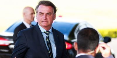 Bolsonaro vai à posse do novo presidente do Uruguai no domingo