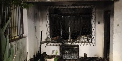 Idoso morre em incêndio em casa na Zona Norte de Porto Alegre