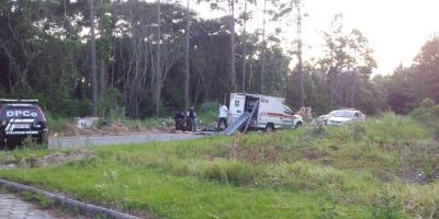 Corpo de mulher é encontrado dentro de mala no Sul de SC; companheiro foi preso no RS