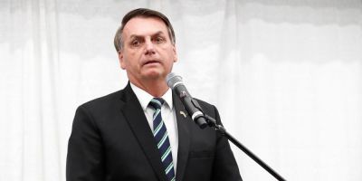 Bolsonaro é monitorado após secretário testar positivo para coronavírus