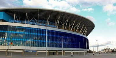 Governo do RS garante Gre-Nal, mas pede que pessoas com sintomas evitem a Arena