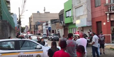 Adolescente de 17 anos faz reféns durante assalto a loja no centro de Rio Grande