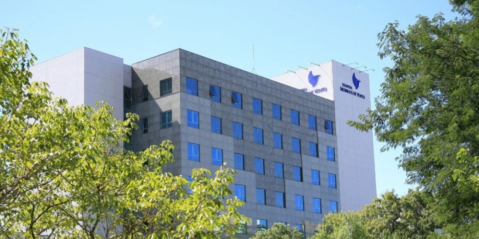 Hospital Moinhos de Vento suspende procedimentos eletivos e reforça equipes de atendimento