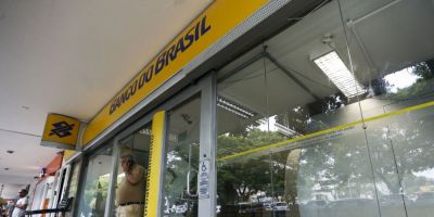 Agências do Banco do Brasil passam a operar em horário reduzido