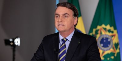 Bolsonaro agradece Índia por insumos para produzir hidroxicloroquina