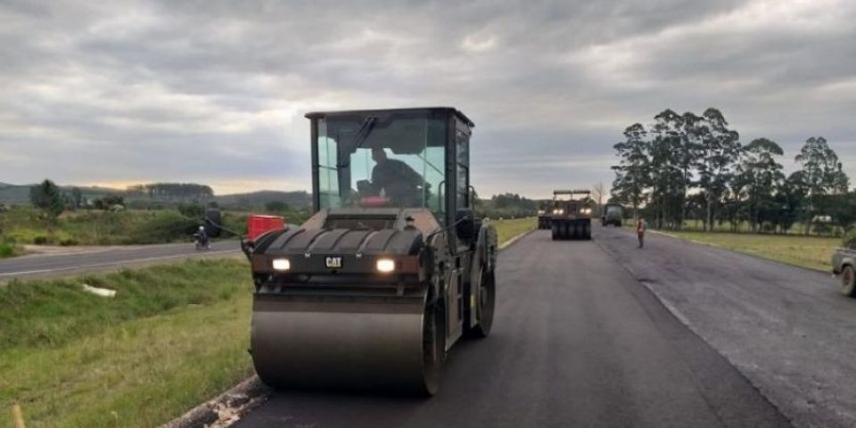 Exército entrega trecho duplicado de 5 km da BR-116