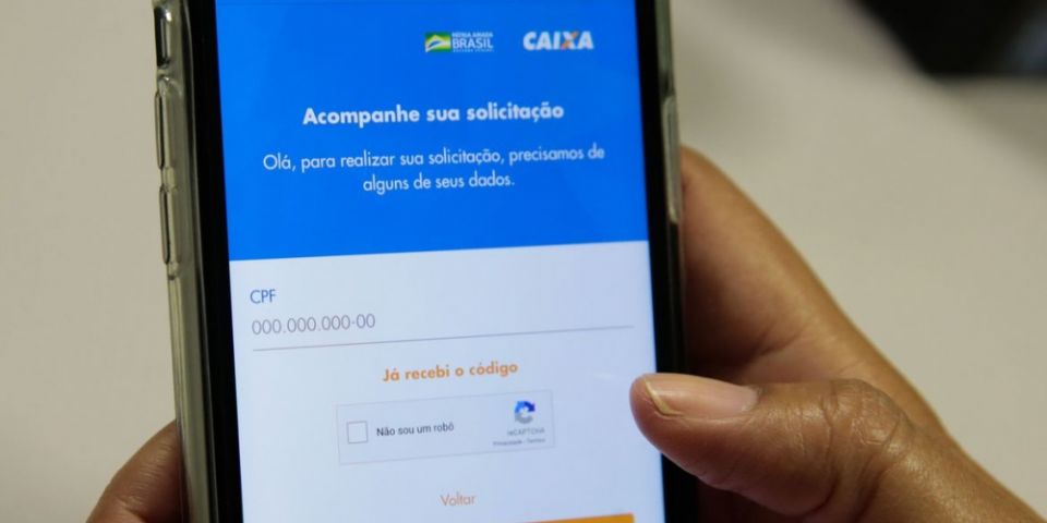 Receita regulariza 13,6 mi de CPF para acesso a auxílio emergencial