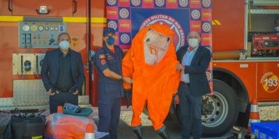 Prefeitura de São Lourenço do Sul entrega equipamentos ao Corpo de Bombeiros Militares