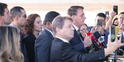 Bolsonaro diz que mortes por covid-19 devem ser direcionadas a governadores e prefeitos