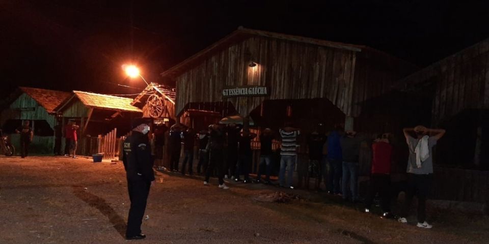 Guarda Municipal interrompe festa em parque de São Leopoldo