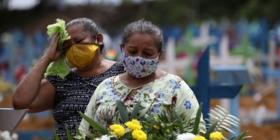 Covid-19: Brasil bate novo recorde de mortes registradas em um dia