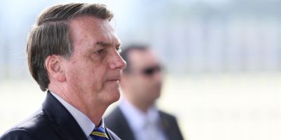 Bolsonaro desiste de fazer churrasco no Palácio da Alvorada