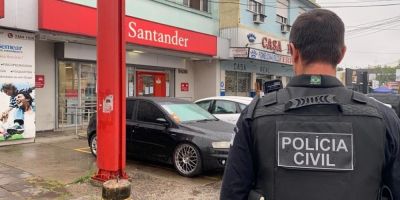 Quadrilha assalta agência bancária na avenida Assis Brasil, em Porto Alegre