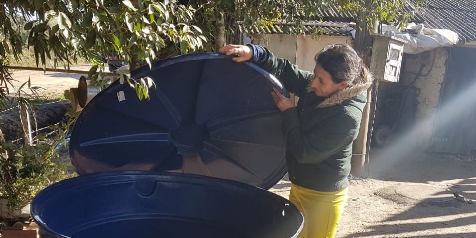 Comunidades do interior de Camaquã recebem caixas d’água