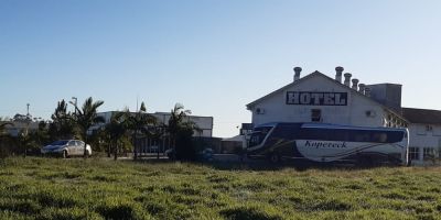 Hotel recebe trabalhadores do Piauí e é interditado em Camaquã