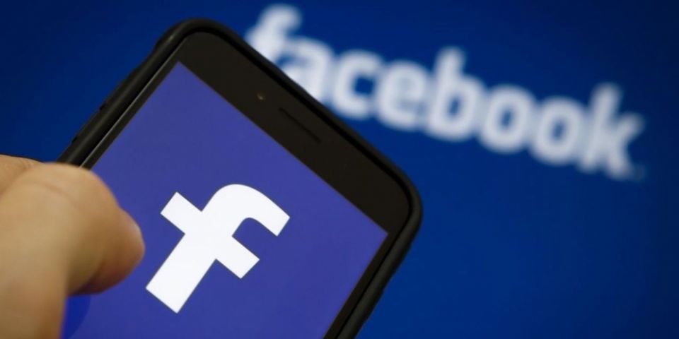 Zoom volta a negar fornecimento de dados de internautas ao Facebook