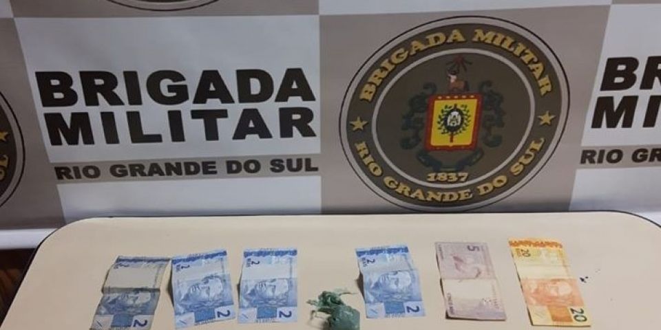 Menor é apreendido por tráfico de drogas em Tapes