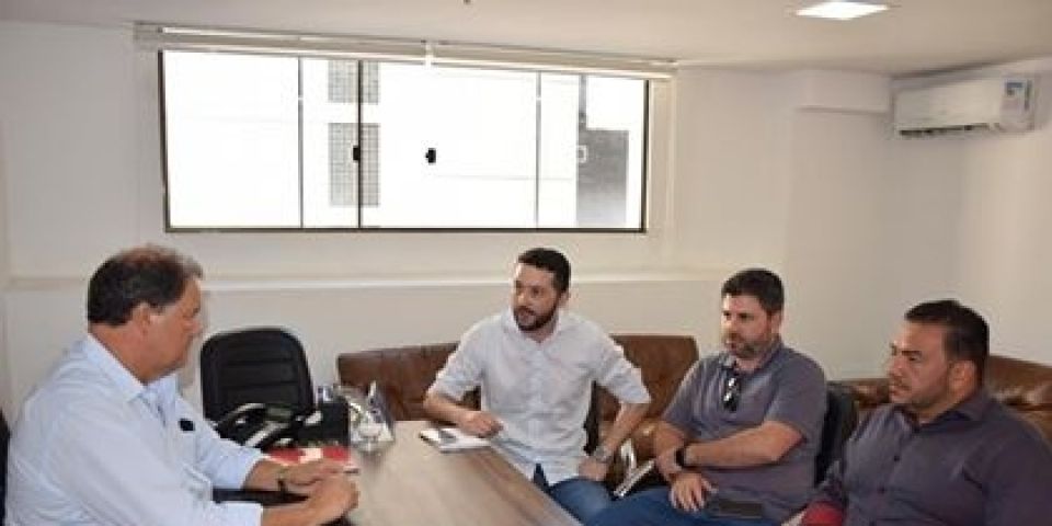 Deputado federal garante R$ 130 mil para a Saúde de Amaral Ferrador