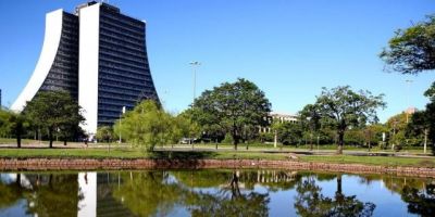 Governo gaúcho estuda parcelar salários de março do funcionalismo