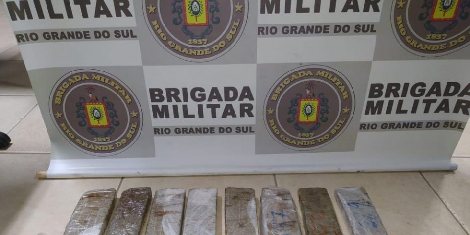 Mulher é presa com cerca de 5 kg de maconha em Tapes 