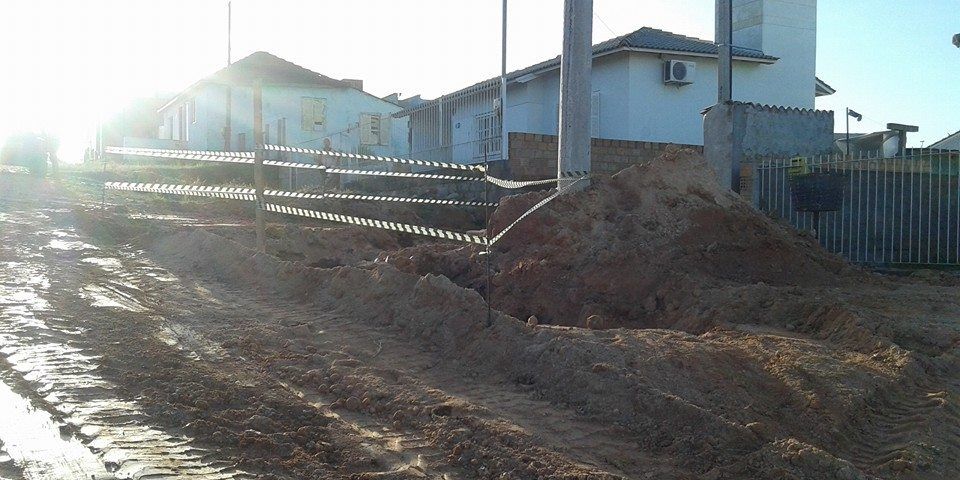 Espaço do Leitor: moradora da Vivaldino Mendes faz apelo ao secretário da Infraestrutura