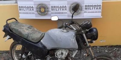 Pelotão Rodoviário de São Lourenço do Sul recupera motocicleta adulterada