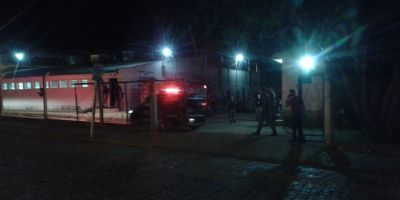 Após confusão e briga, dezenove presos são transferidos de Camaquã para outros presídios